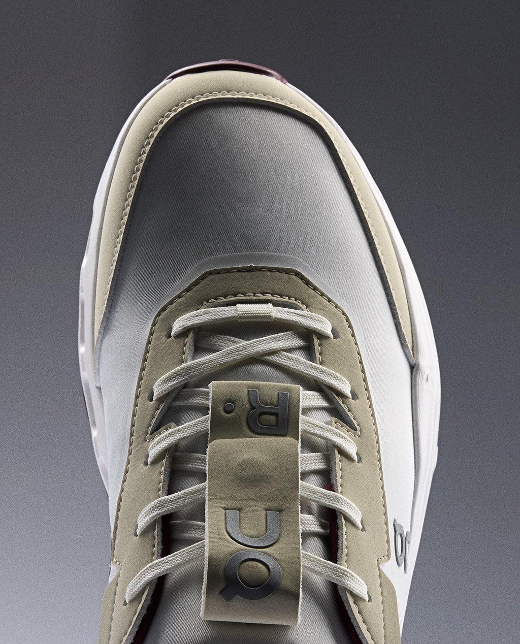 On The Roger Wildcard Sneaker - Men's