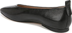 27 Edit Naturalizer Carla Flat - Women's