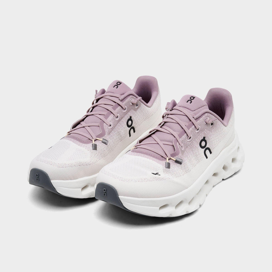 Women's On Cloudtilt Casual Shoes