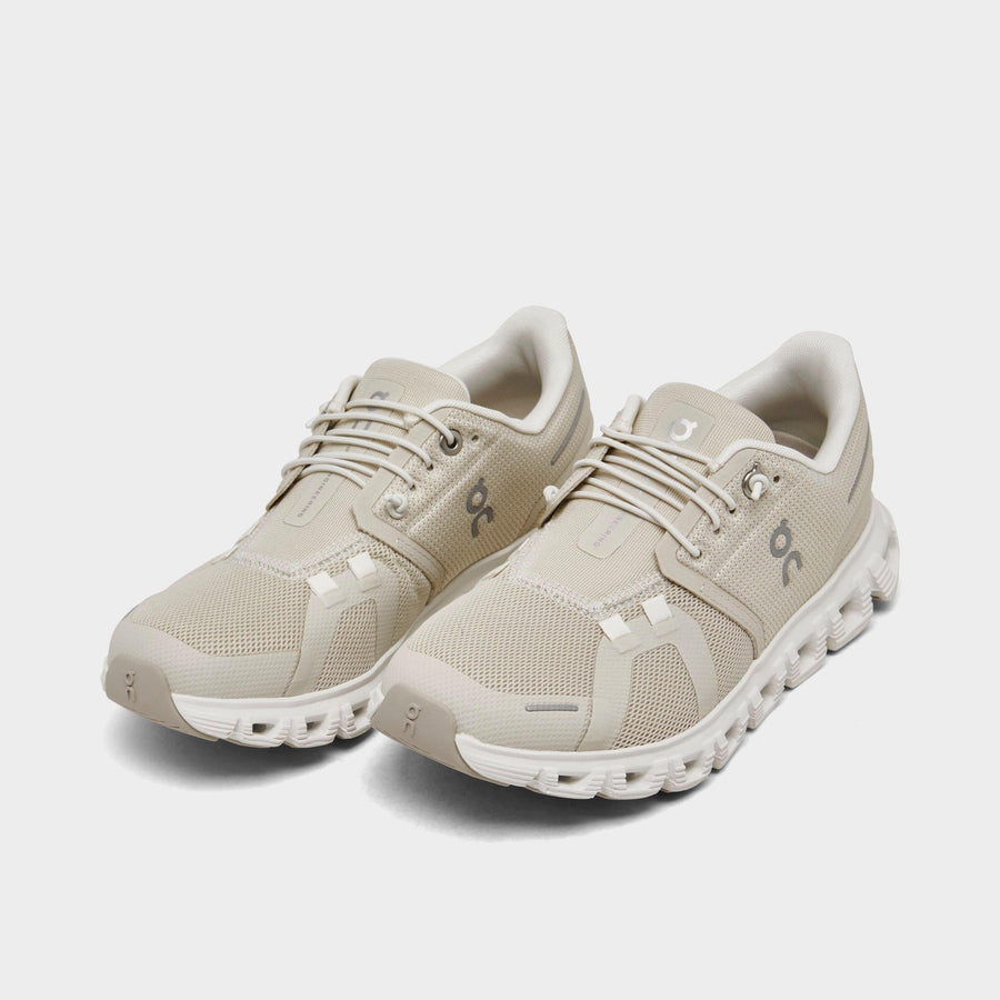 Women's On Cloud 6 Casual Shoes