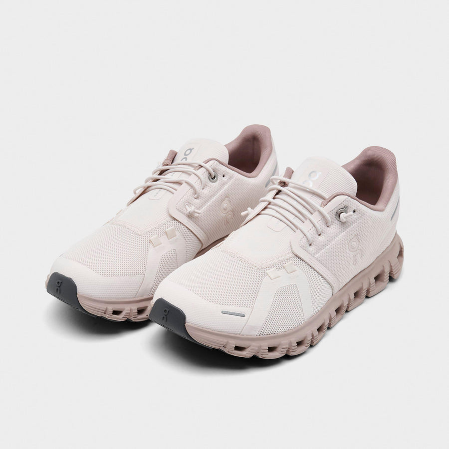Women's On Cloud 6 Casual Shoes