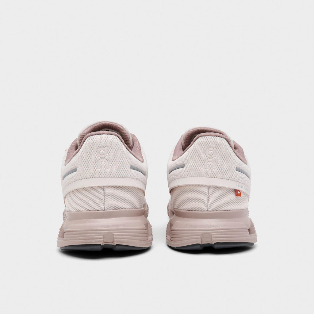 Women's On Cloud 6 Casual Shoes