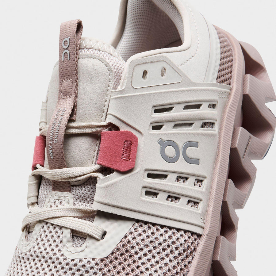 Women's On Cloudswift Amp Running Shoes
