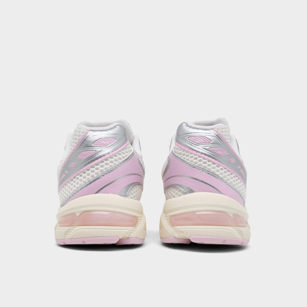 Women's Asics GEL-1130 Casual Shoes