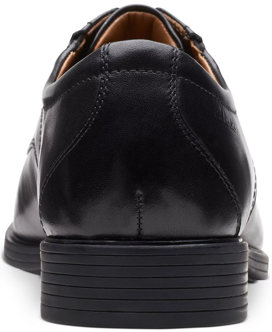 Clarks Men's Whiddon Pace Oxfords