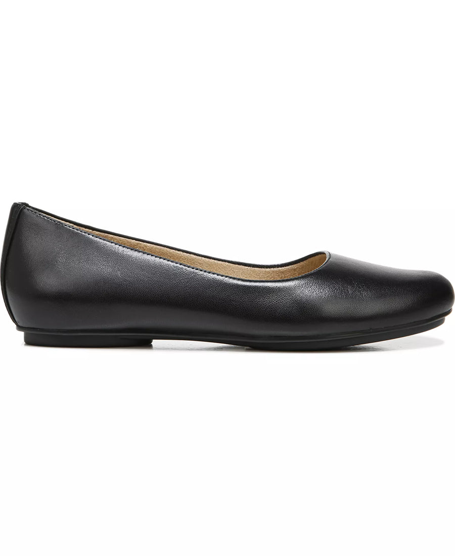 Naturalizer Women's Maxwell Round Toe Ballet Flats