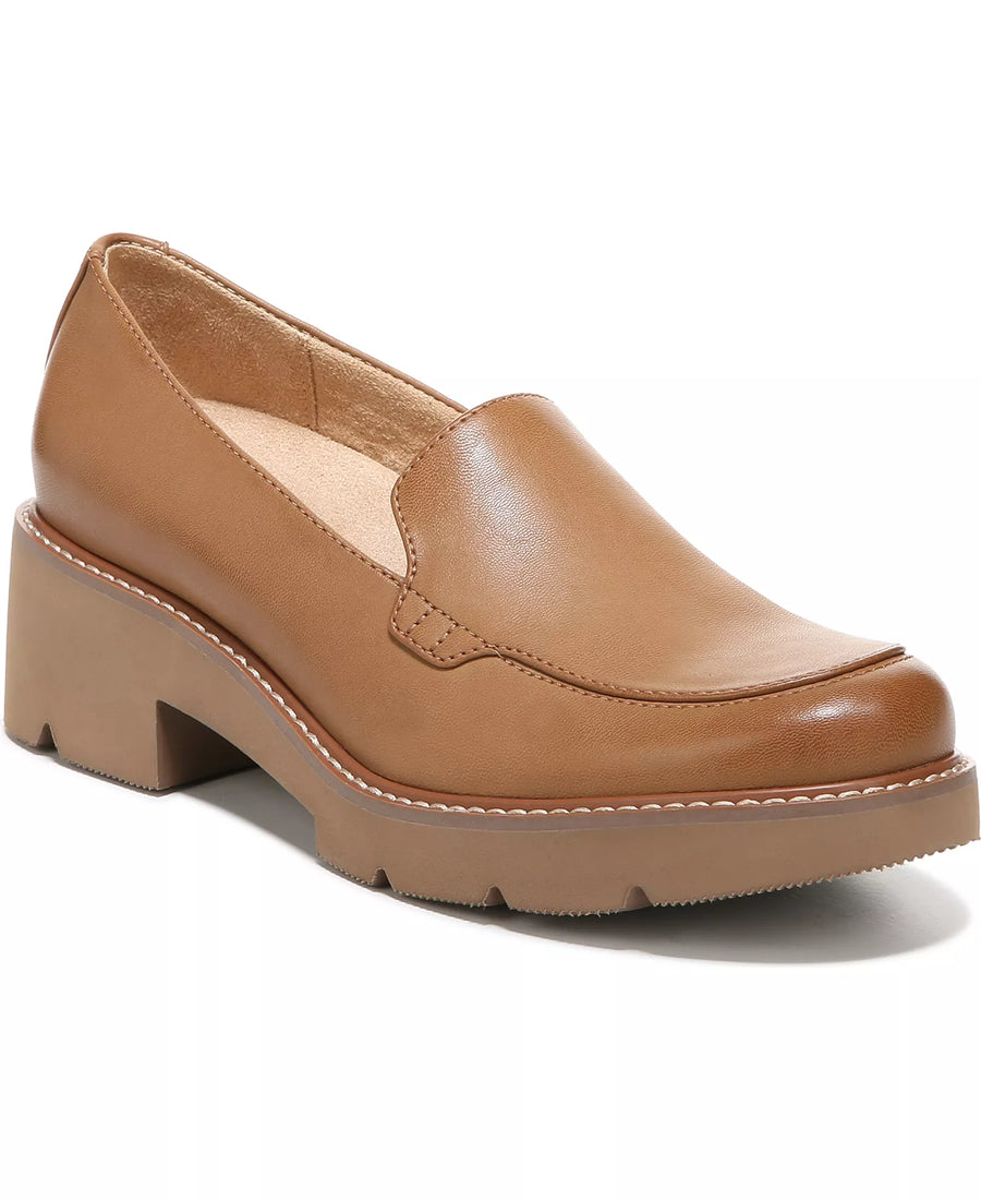 Naturalizer Women's Cabaret Lug Sole Loafers