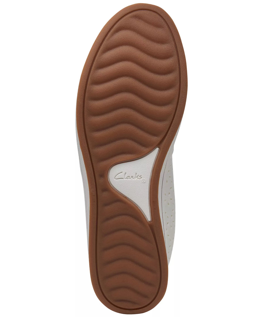 Clarks Women's Cloudsteppers Breeze Emily Perforated Loafer Flats