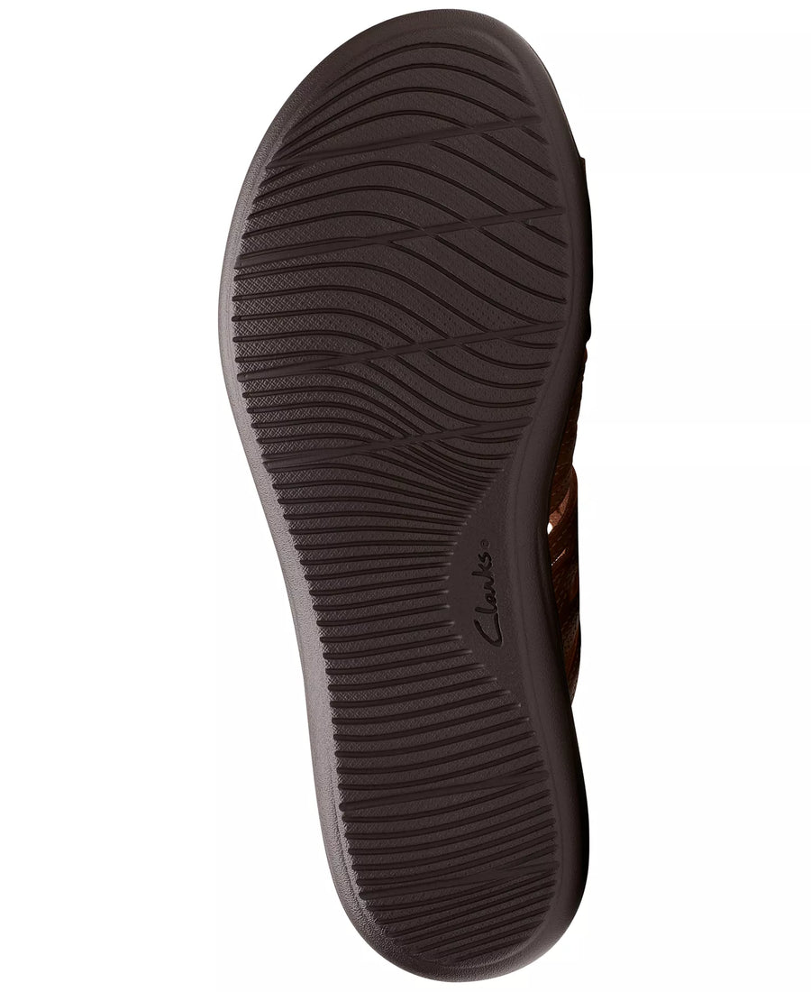 Clarks Laurieann Ruby Scalloped Twist Strap Slide Sandals