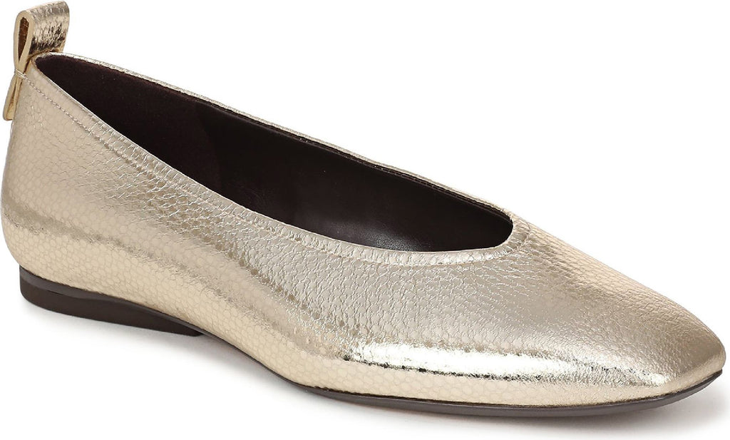 27 Edit Naturalizer Carla Flat - Women's
