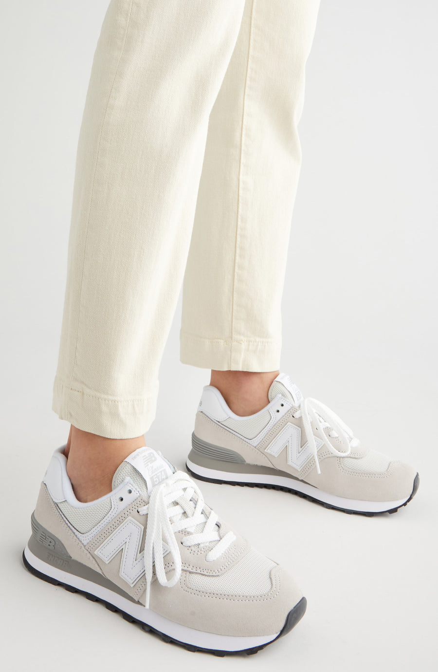 New Balance 574 Sneaker - Women's