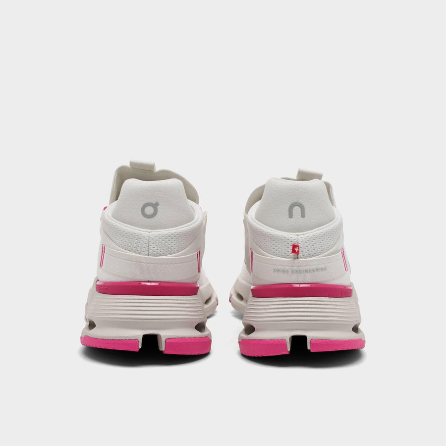 Women's On Cloudnova Running Shoes