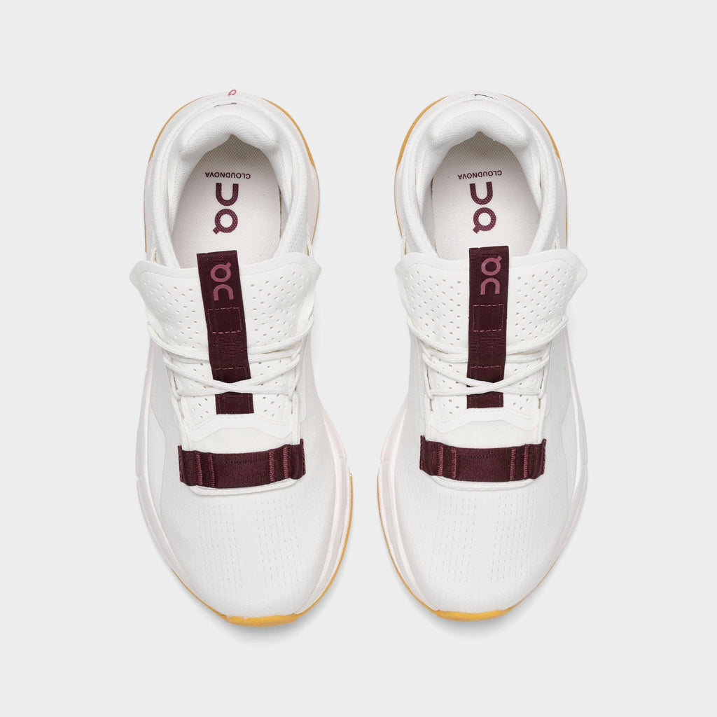 Women's On Cloudnova Running Shoes
