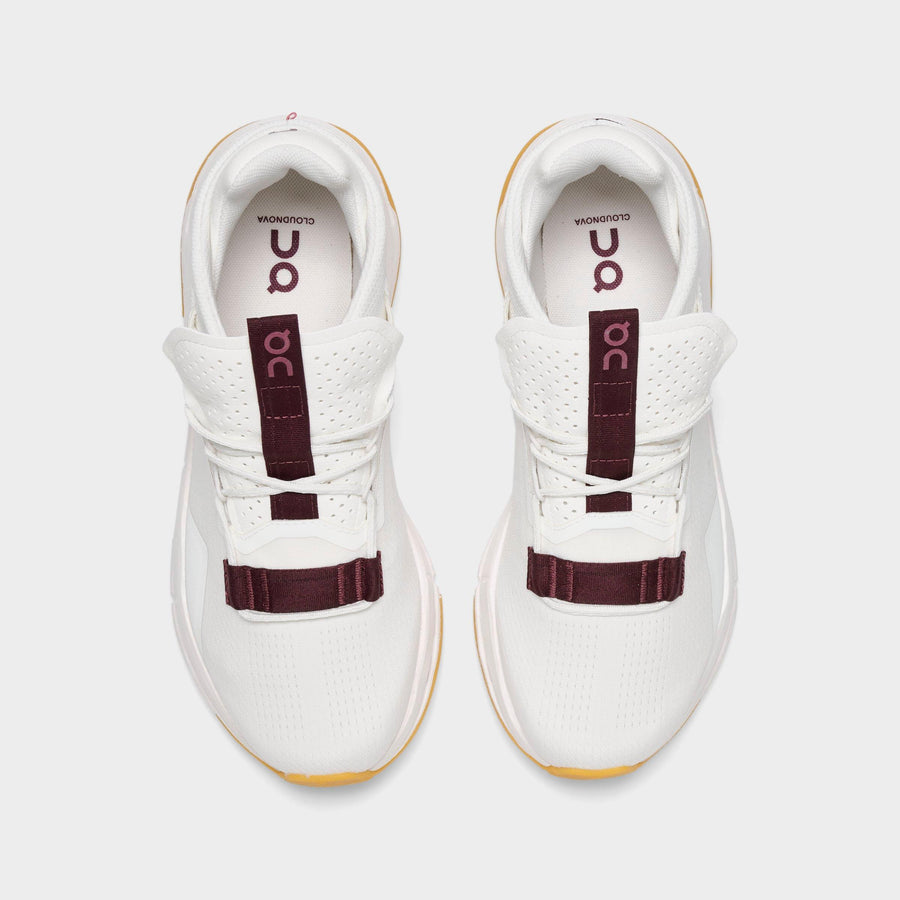 Women's On Cloudnova Running Shoes