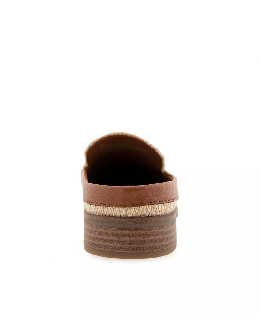 Aerosoles Women's Erik Pointed Toe Flat Mules