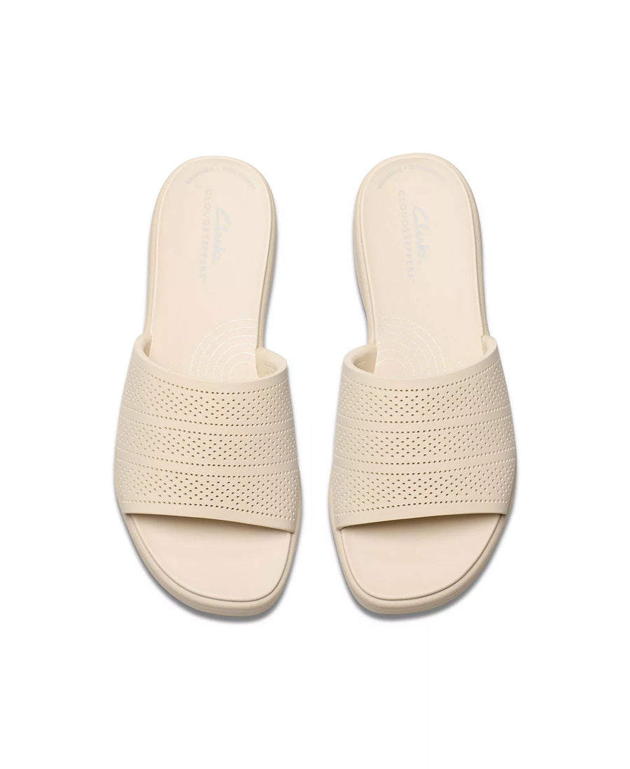 Clarks Cloudsteppers Drift Twist Slip-On Flat Sandals