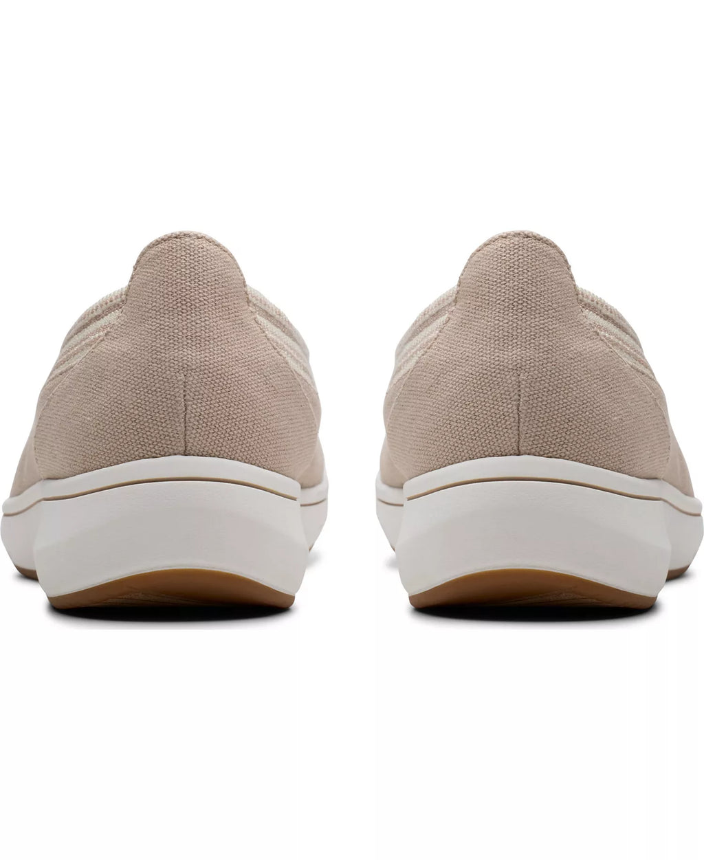 Clarks Women's Cloud Steppers Breeze Sky Air Closed Toe Shoes