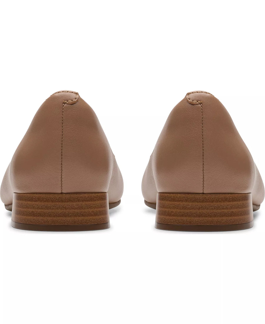 Clarks Collection Women's Natalyn Wish Pointed Toe Flats
