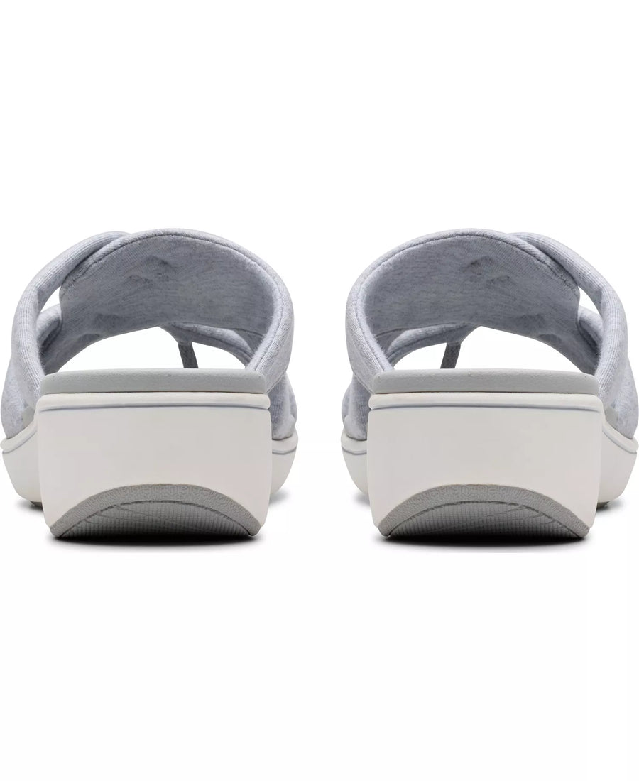 Clarks Cloudsteppers Breeze Rae Cam Slip-On Flat Sandals