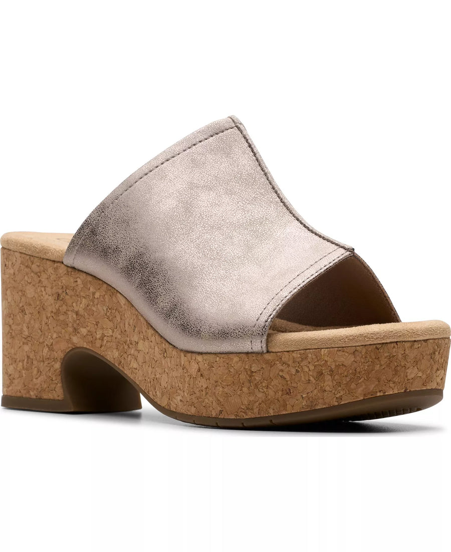 Clarks Collection Women's Nerisa Vine Wedge Sandals