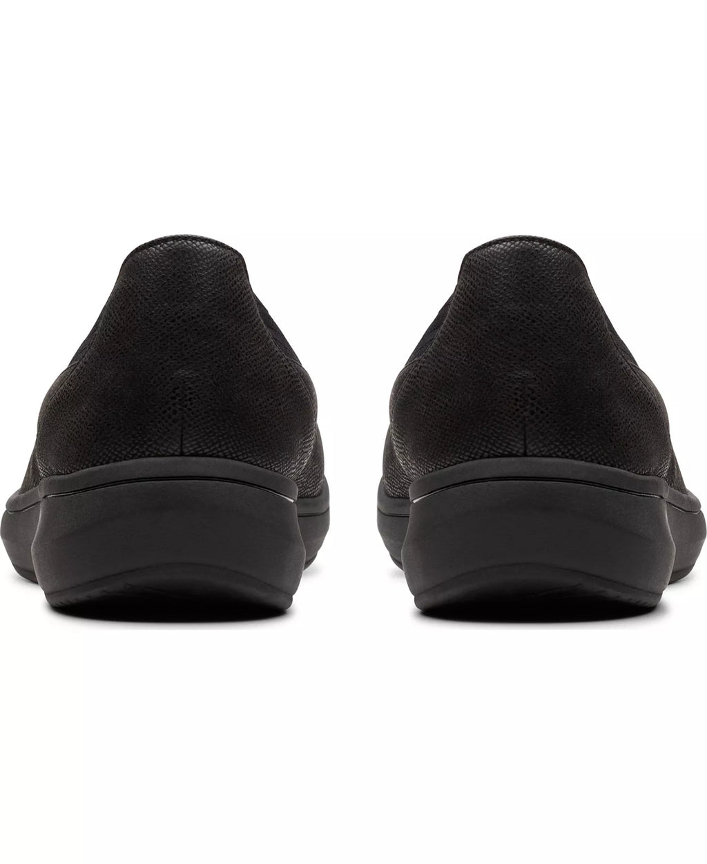 Clarks Women's Cloudsteppers Breeze Sky Air Slip On Shoes