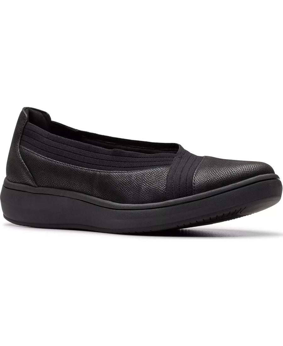 Clarks Women's Cloudsteppers Breeze Sky Air Slip On Shoes