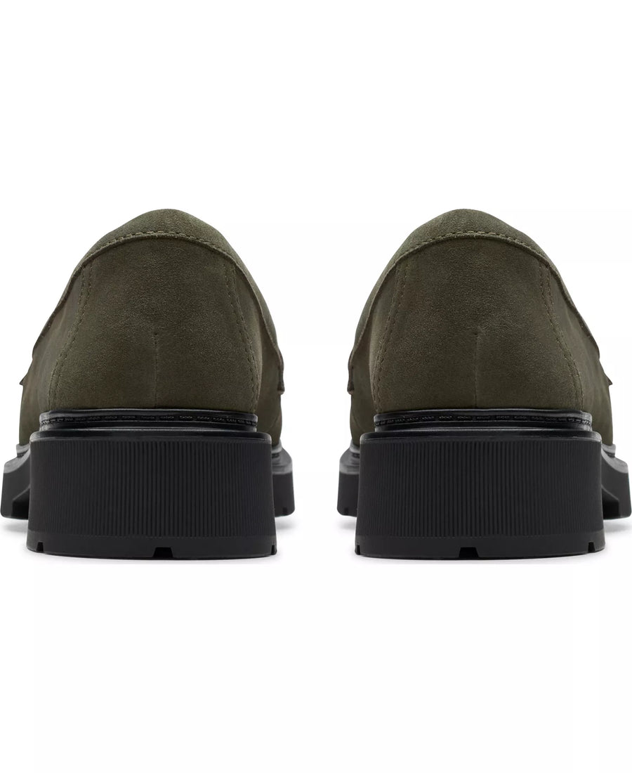 Clarks Women's Lauryl Step Round Toe Loafers