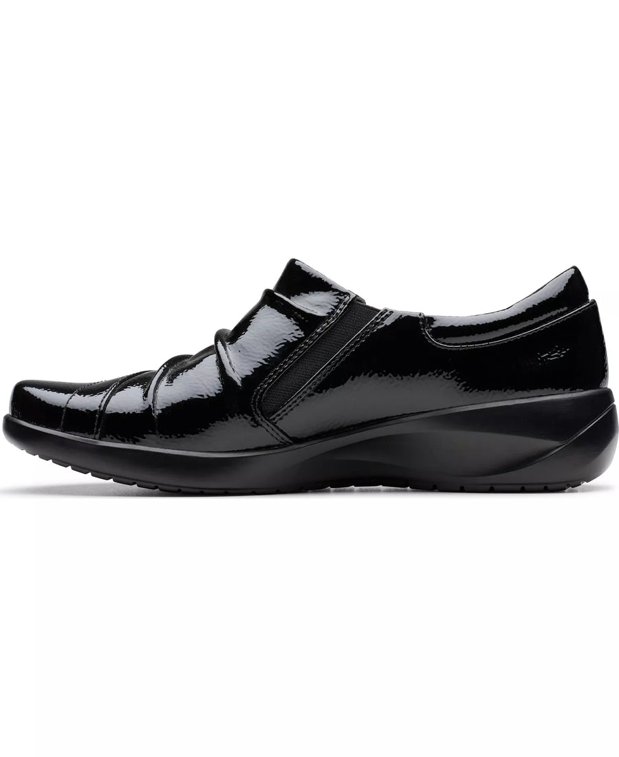 Clarks Women's Kaetlyn Mila Round Toe Flats