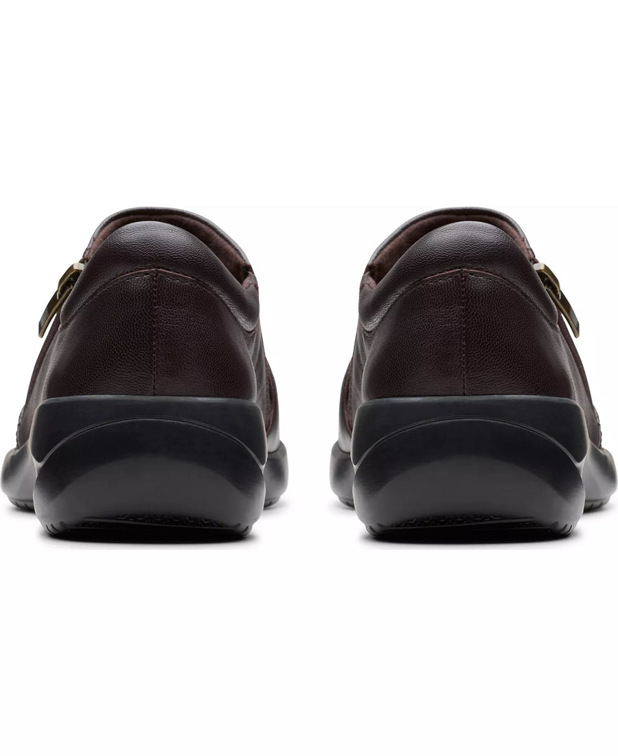 Clarks Women's Kaetlyn Mila Round Toe Flats