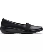 Clarks Women's Kaetlyn Rhea Round Toe Loafers
