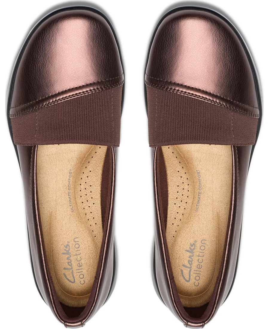 Clarks Women's Kaetlyn Rhea Round Toe Loafers