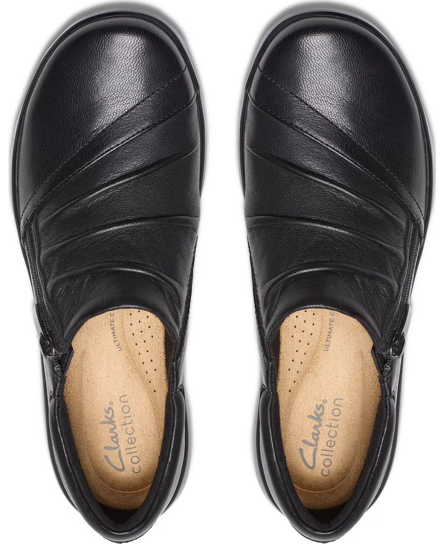 Clarks Women's Kaetlyn Mila Round Toe Flats