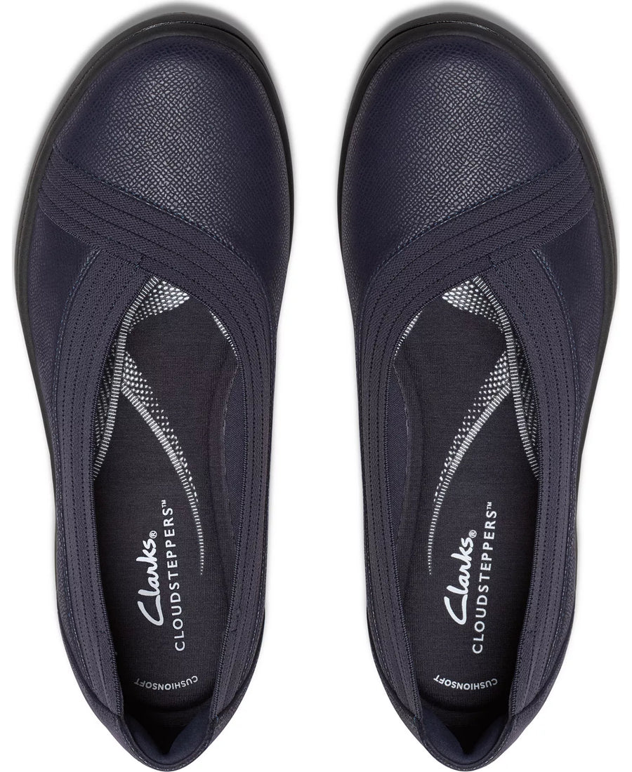 Clarks Women's Cloudsteppers Breeze Sky Air Slip On Shoes