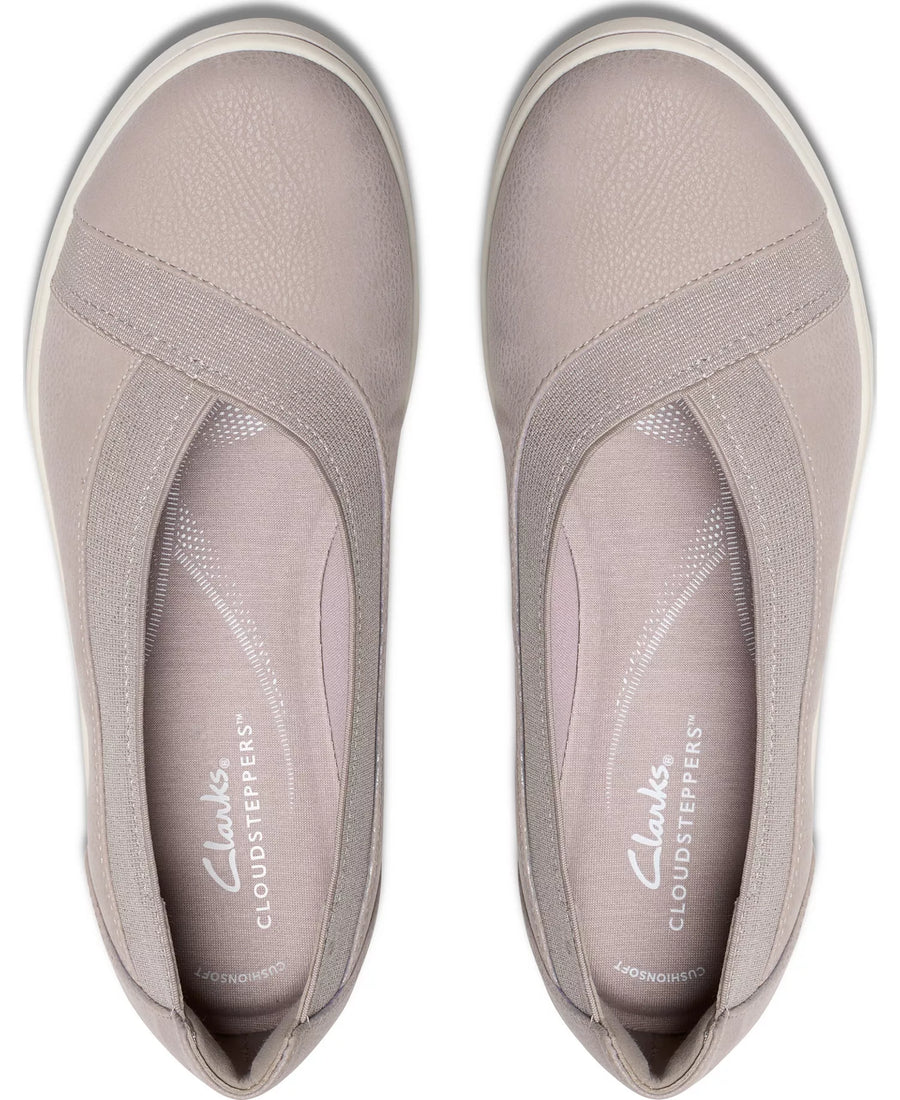 Clarks Women's Cloudsteppers Breeze Sky Air Slip On Shoes