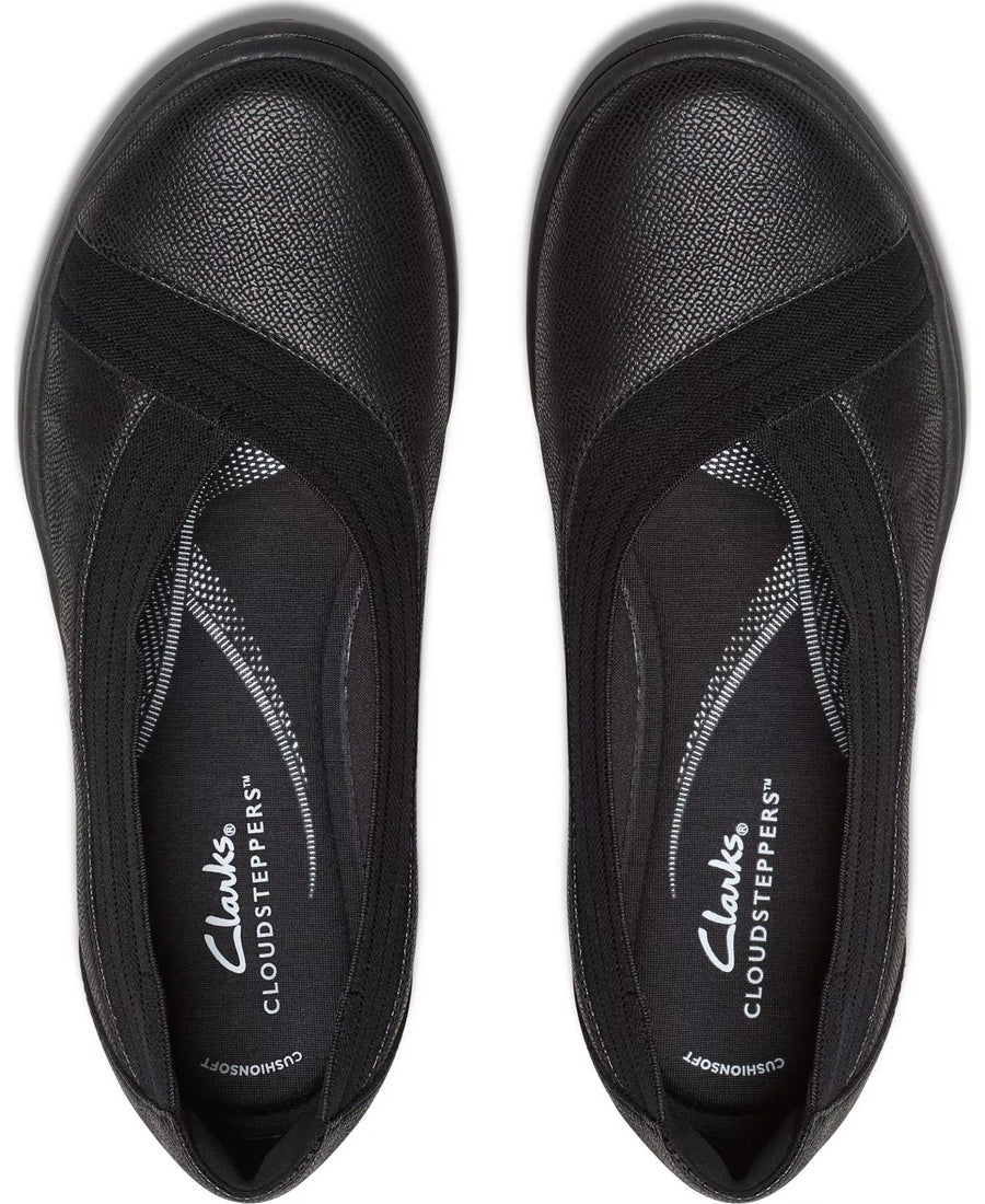 Clarks Women's Cloudsteppers Breeze Sky Air Slip On Shoes