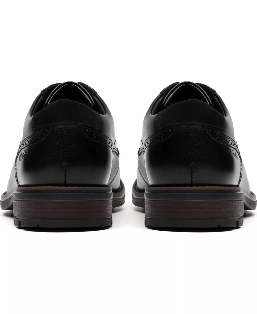 Clarks Men's Emmet Plain Toe Dress Shoe