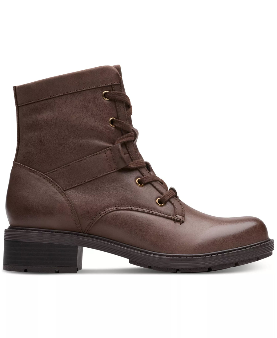 Clarks Collection Women's Hearth Parker Block Heel Booties