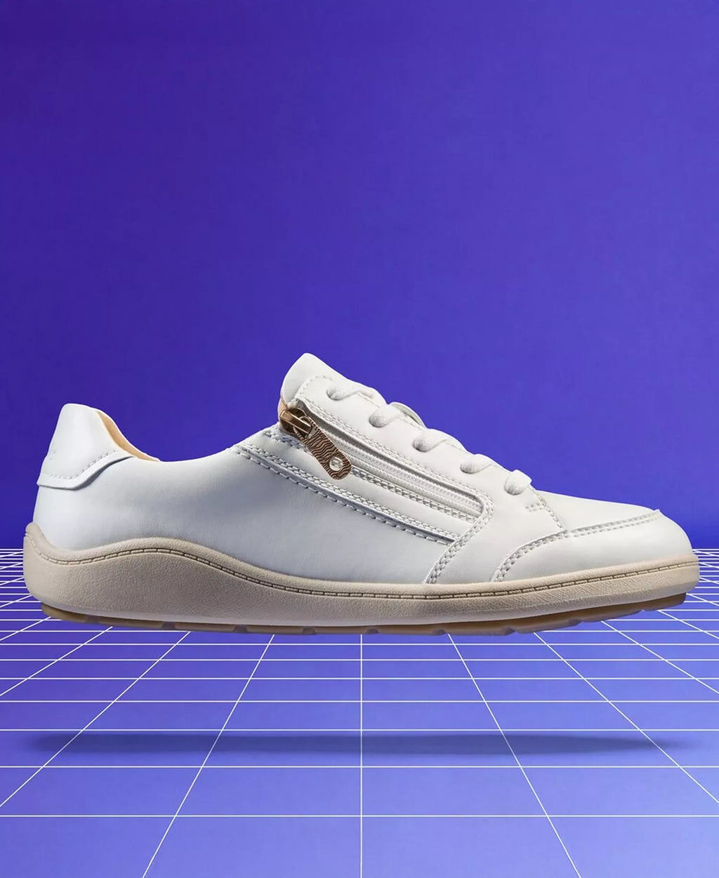 Clarks Women's Bryianne Bayla Round Toe Sneakers