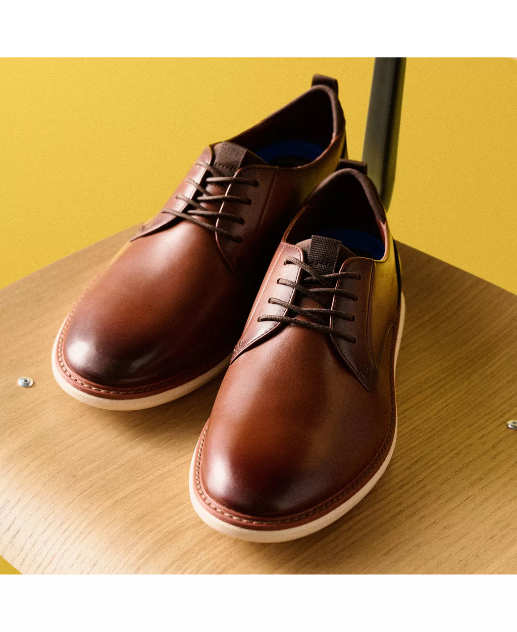 Clarks Collection Men's Brantin Plain Toe Dress Casual Shoes