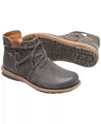 Born Women's Tarkiln Round Toe Booties