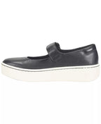 Born Women's Mira MJ Round Toe Flats