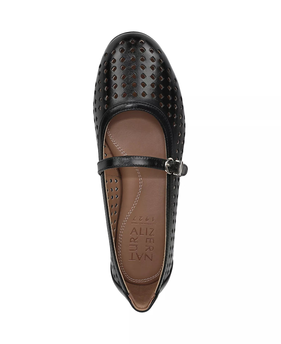 Naturalizer Women's Aria-Perf Mary Jane Flats