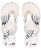 Clarks Women's Breeze Cove Flip Flop Flats