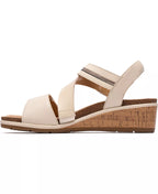 Clarks Women's Kacha Wave Round Toe Sandals