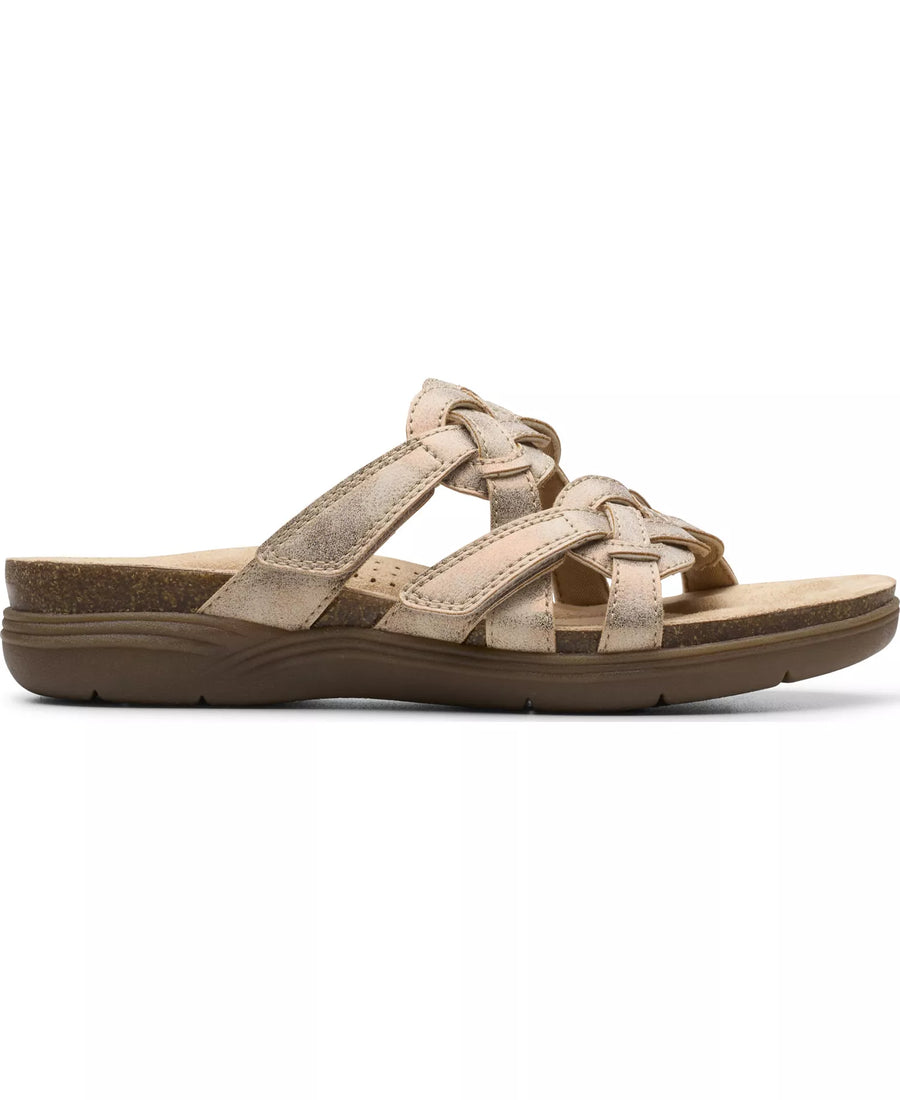 Clarks Women's April Rae Round Toe Flat Sandals
