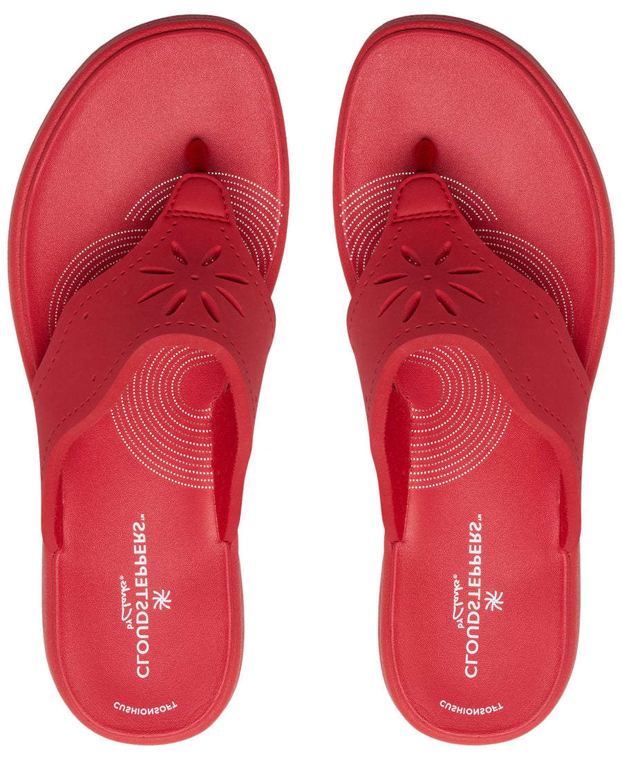 Clarks Women's Cloudsteppers Drift Daisy Slip-On Sandals