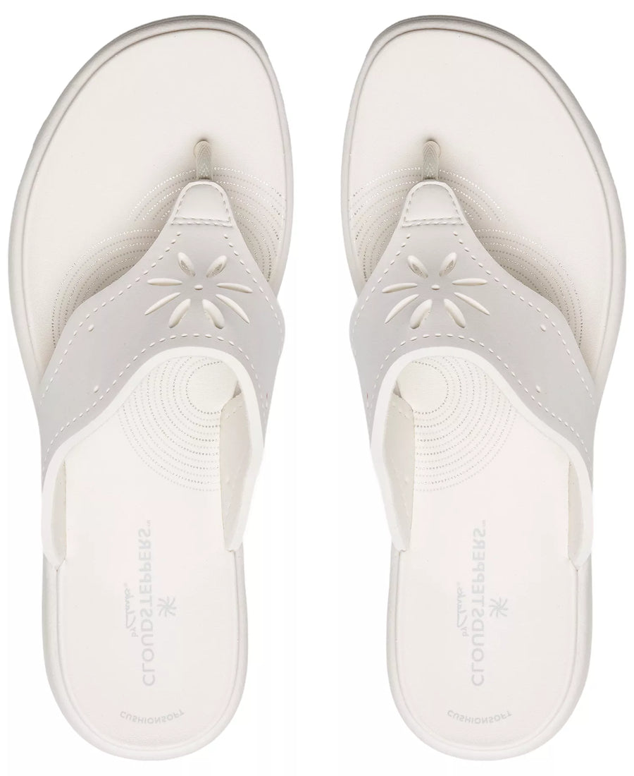 Clarks Women's Cloudsteppers Drift Daisy Slip-On Sandals