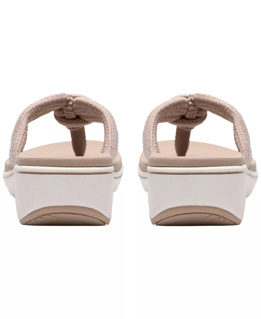 Clarks Cloudsteppers Breeze Rae Erin Slip-On Flat Sandals