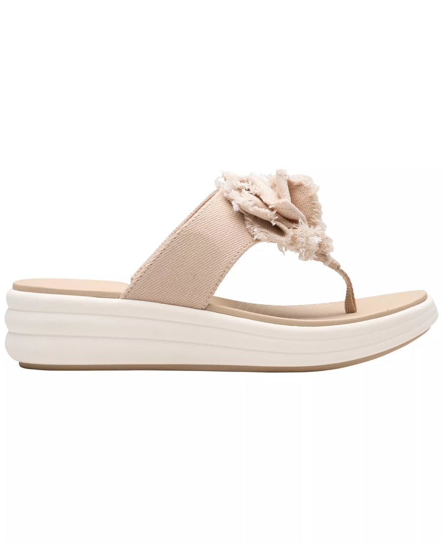 Clarks Women's Cloudsteppers  Drift Rose Round Toe Sandals