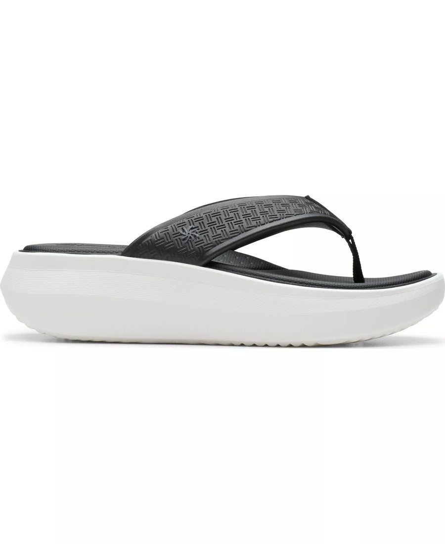 Clarks Women's Solevana Post Round Toe Sandals